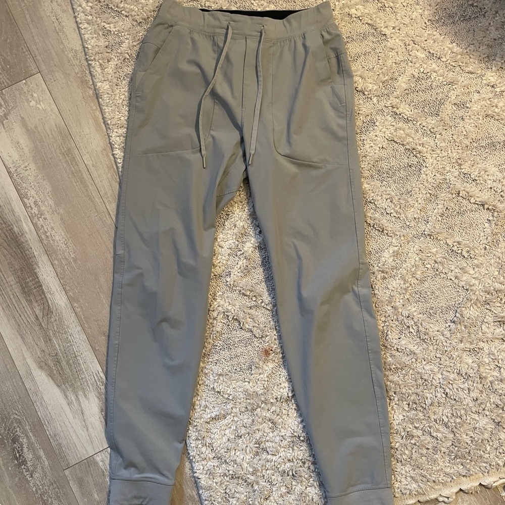 lululemon athletica Men's Light Gray Jogger Sweatpants